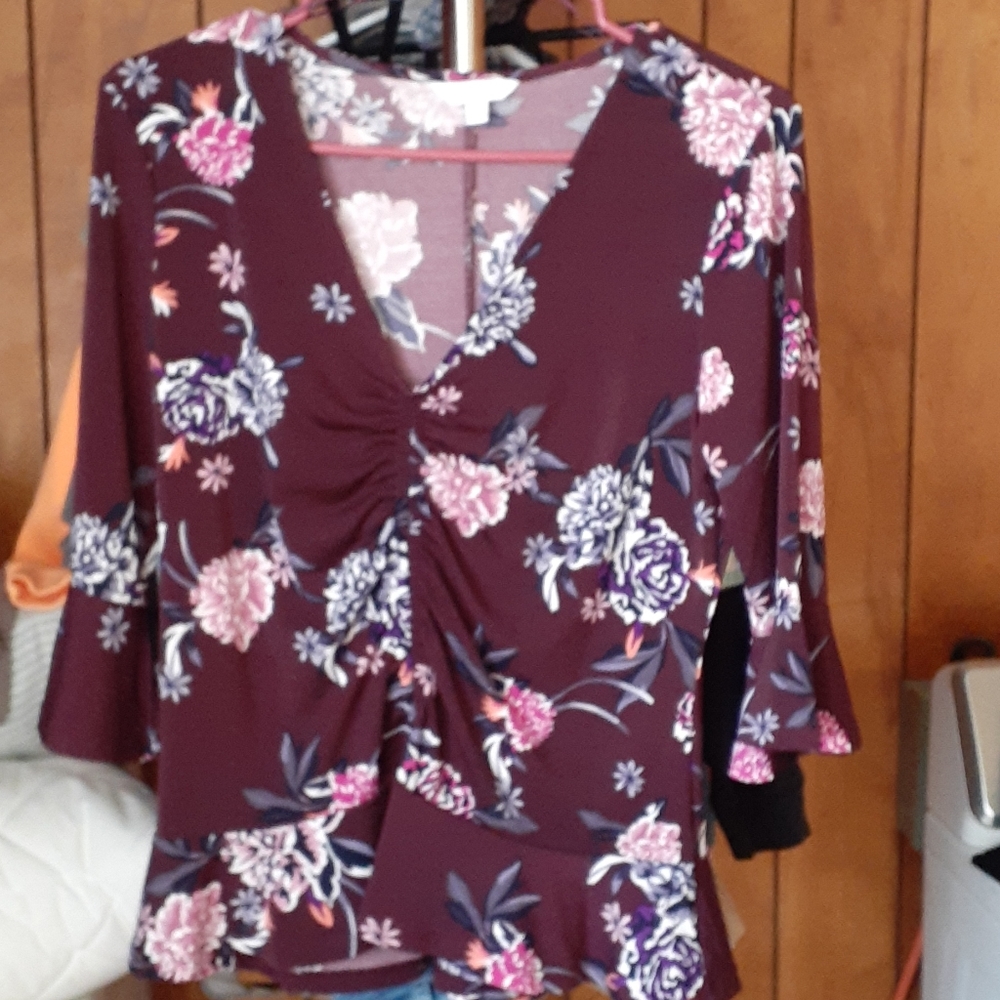 Polyester/spandex shirt